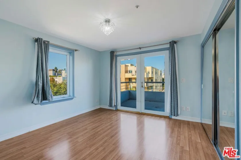 1645 Malcolm Avenue #302 photo 29
