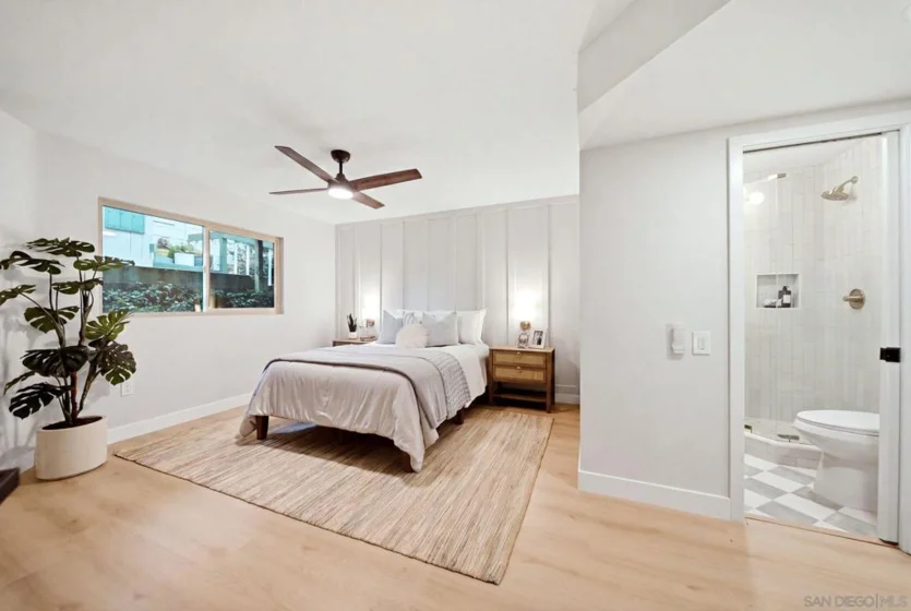 4751 Lamont Street photo 4