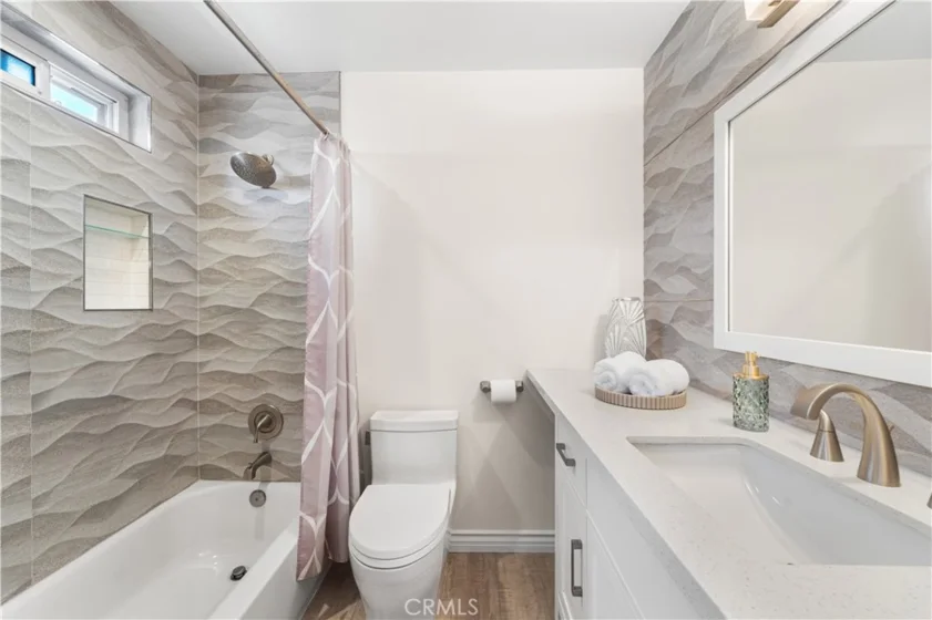 18333 Hatteras #6 photo 22
