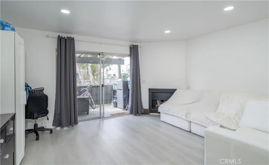 2803 S Fairview #C photo 12