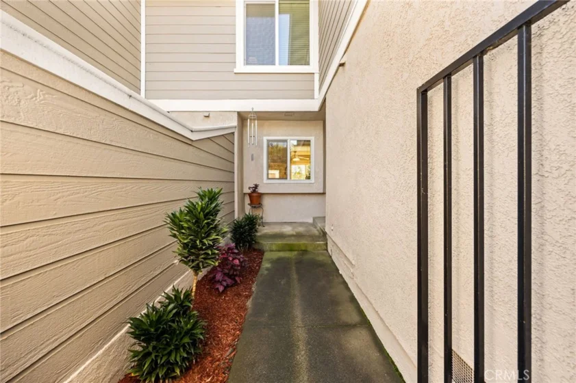 22312 Summit Hill Drive #41 photo 1