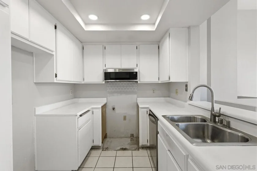 10150 Palm Glen Drive #34 photo 8
