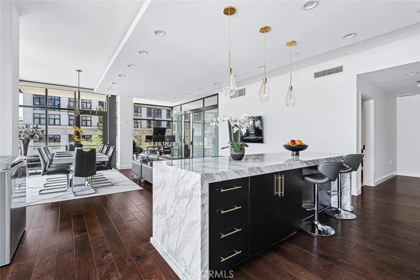1111 S Grand Avenue #511 photo 24
