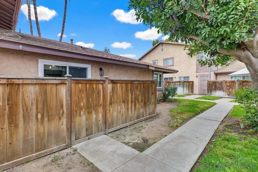 1316 W San Ysidro #A photo 34