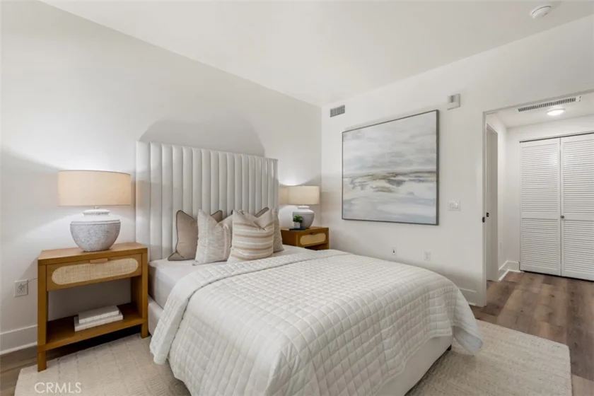 24722 Del Prado #303 photo 18
