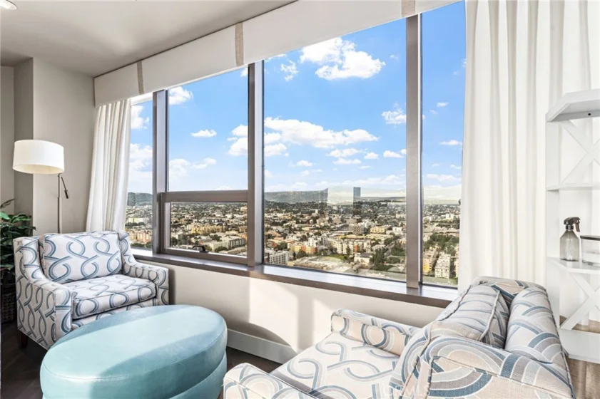 1100 Wilshire #2702 photo 27