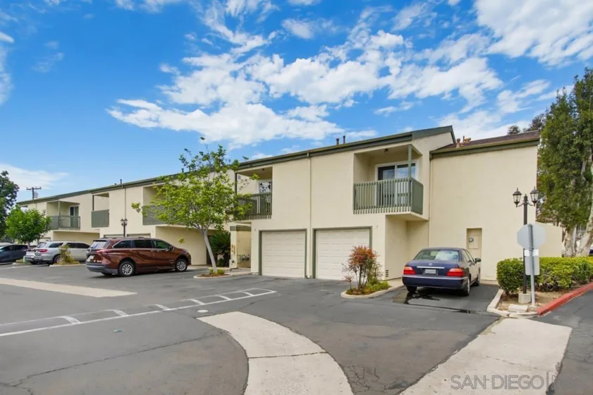 7200 Melody Lane #2 photo 34