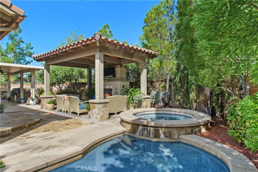 42351 Gronlund Court photo