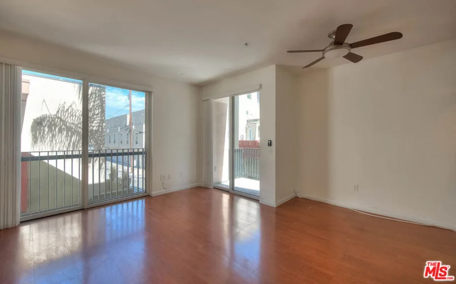 302 E 19th Street #7 photo 5