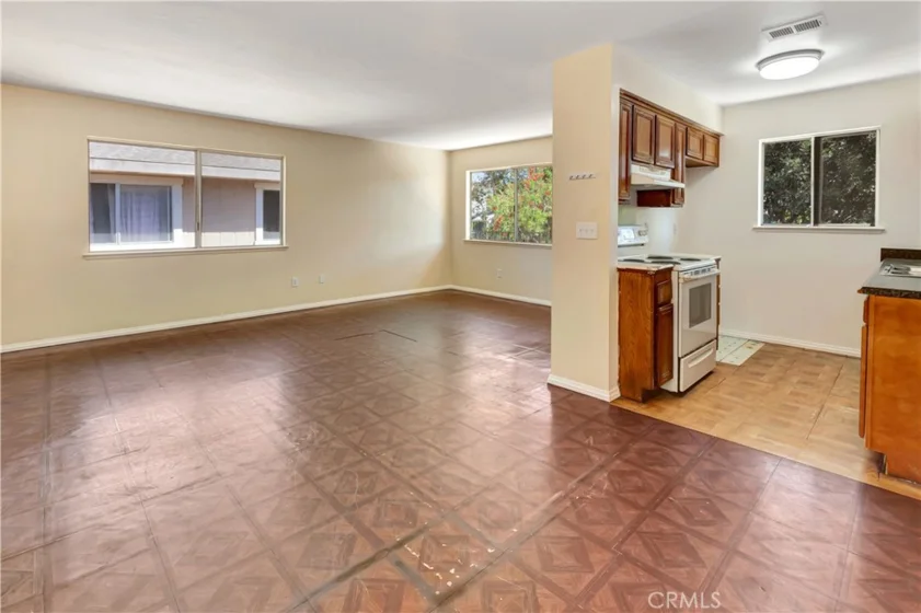 26438 Paseo Pamela photo 7