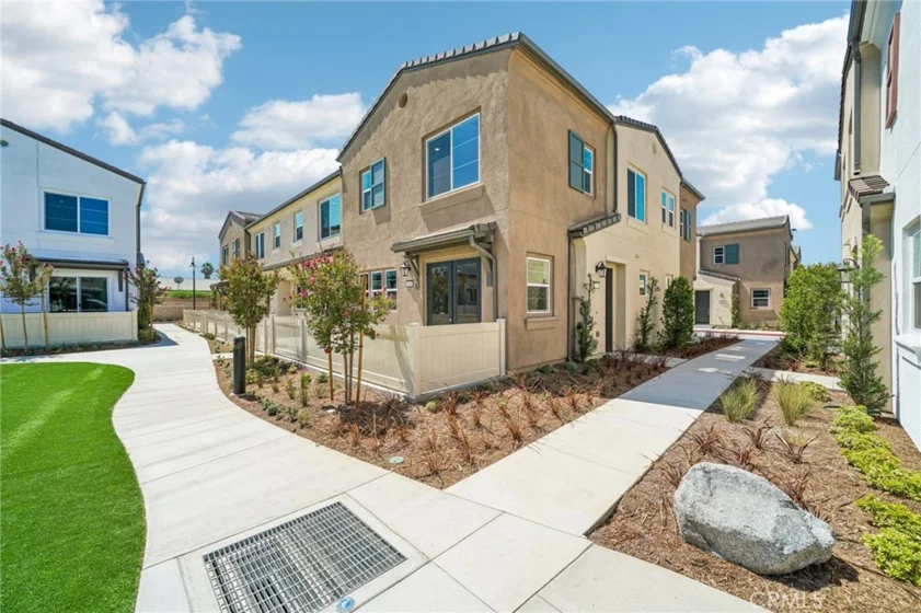 3161 Teralina Circle photo 1