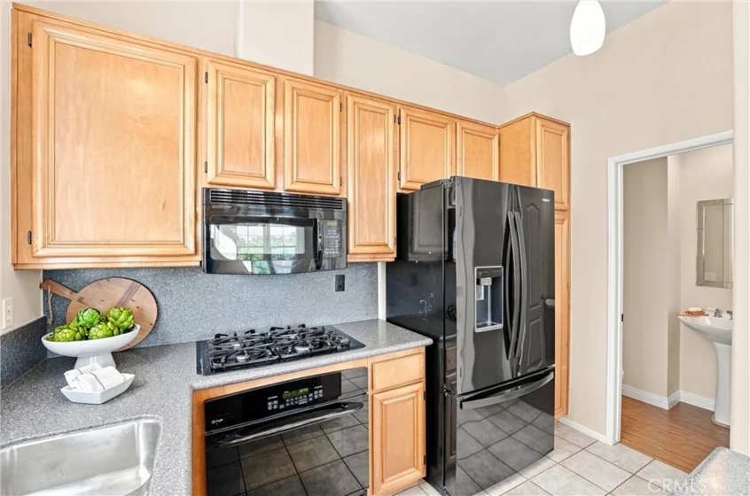 1080 South Rossano Way photo 19