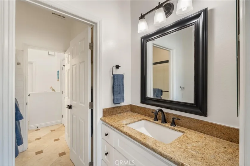 4782 Tiara #203 photo 23