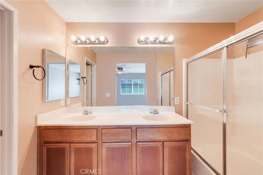 25860 Iris Avenue #B photo 23