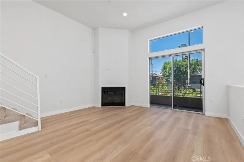 13440 Moorpark Street #101 photo 16
