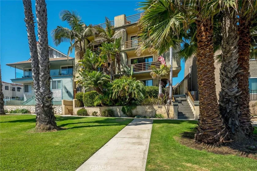 3811 E Livingston Drive #1 photo 26
