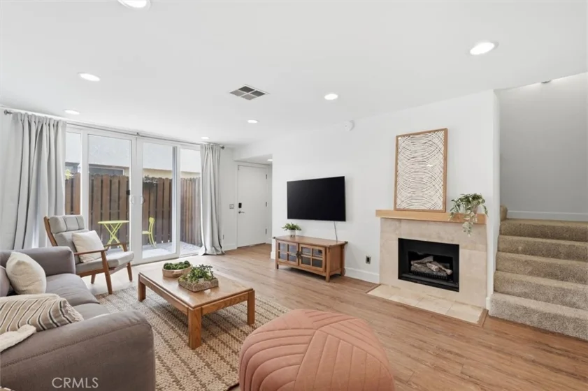 1747 Barry Avenue #106 photo 7
