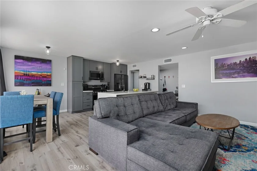 18640 Collins Street #219 photo 1