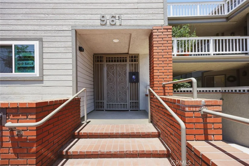 961 E California Boulevard #327 photo 4