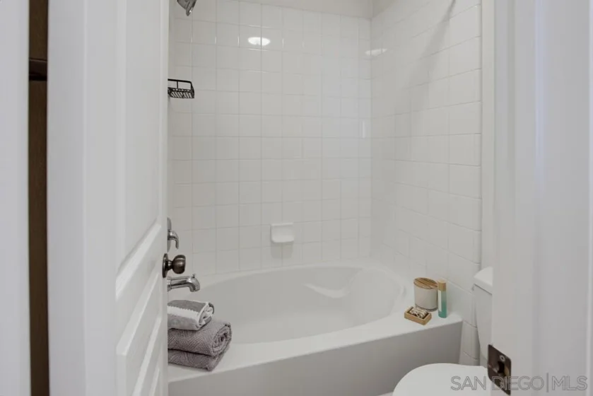 550 Almond Road photo 25