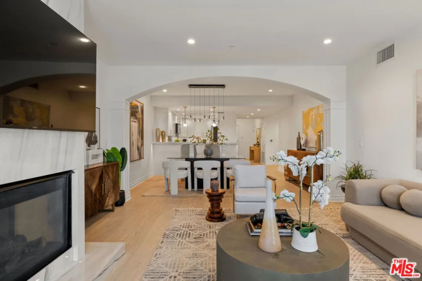 4711 Ambrose Avenue #204 photo 6