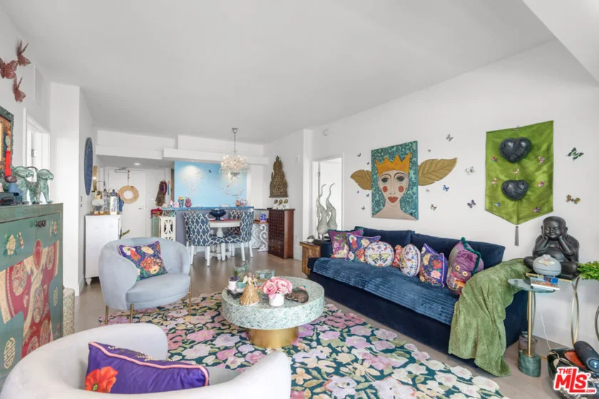 13700 Marina Pointe Drive #1016 photo 4