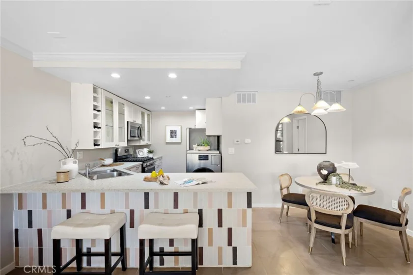 1042 Calle Del Cerro #209 photo 7