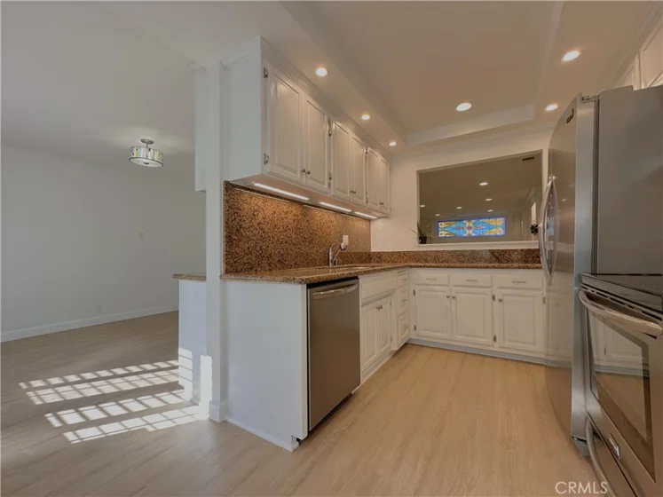938 Palo Verde Avenue photo 22