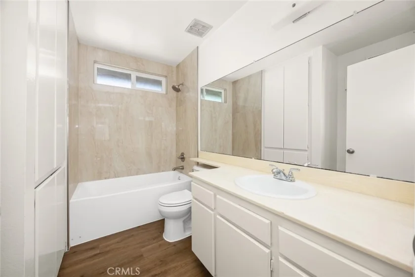 1419 Norwich Lane photo 18
