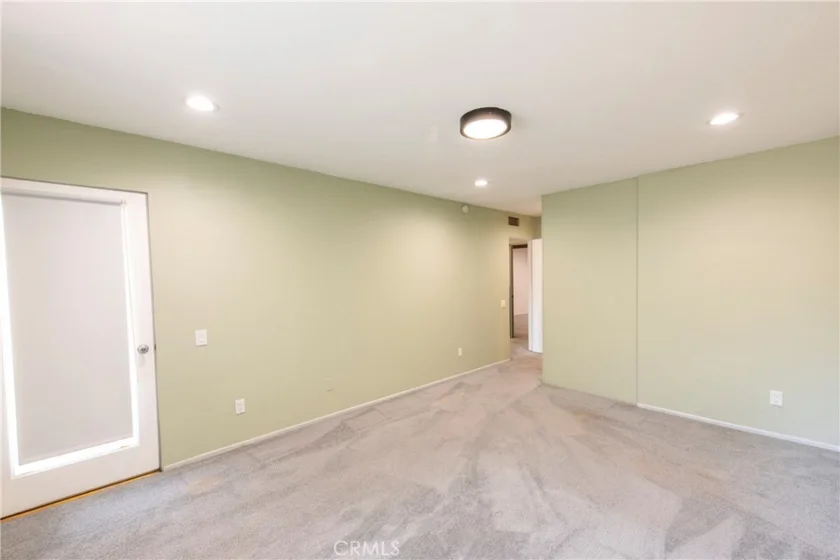 497 S El Molino Avenue #205 photo 14