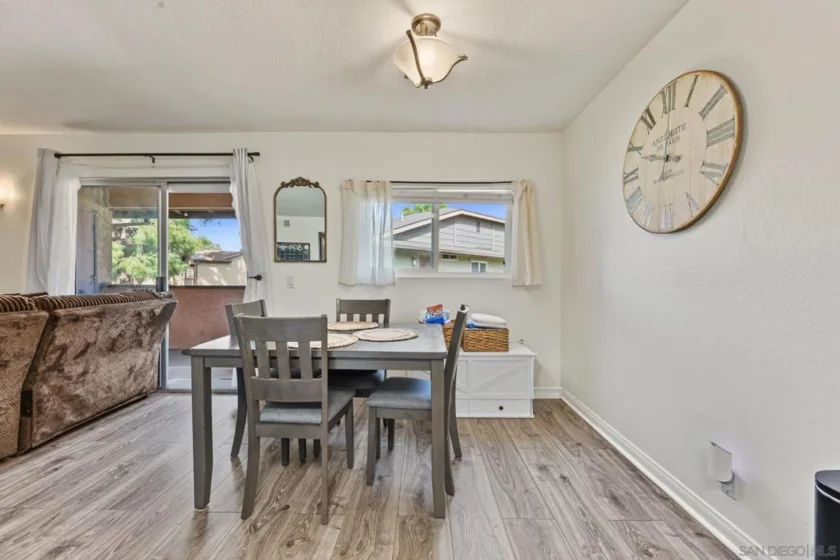 514 Calle Montecito #78 photo 3