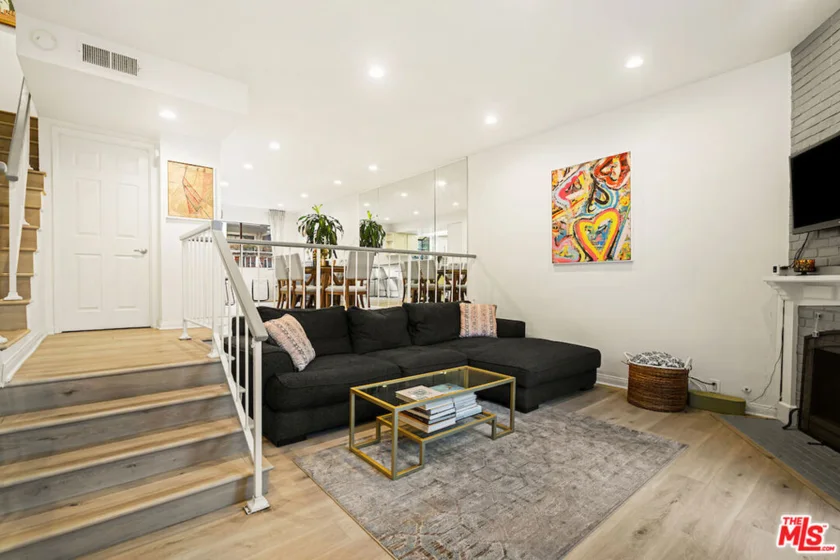 4658 Don Lorenzo Drive #E photo 1