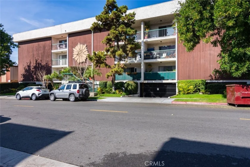 333 Burchett Street #206 photo 6