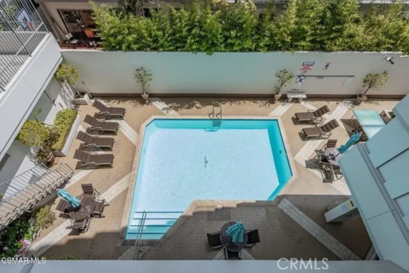 10660 Wilshire Boulevard #302 photo 36