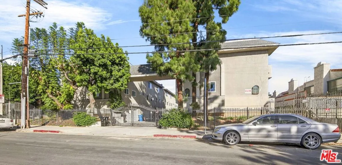 9034 Willis Avenue #14 photo 11