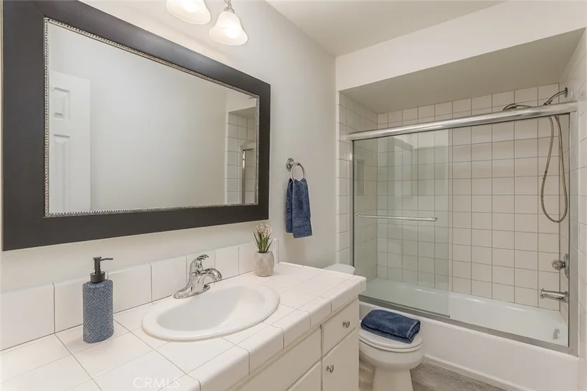 564 N Bellflower Boulevard #218 photo 10