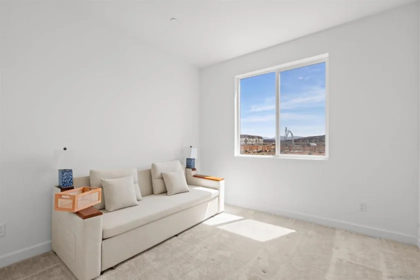 845 Hana Avenue #2 photo 25