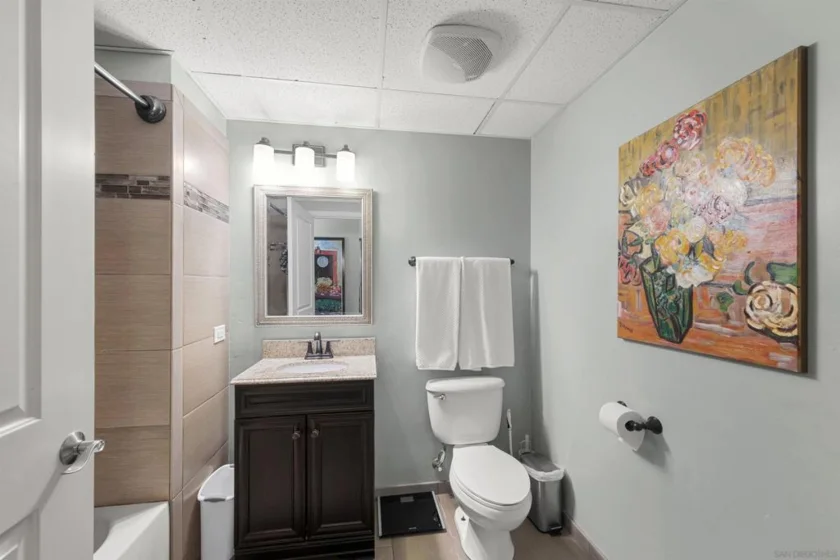 1080 Park Boulevard #203 photo 21