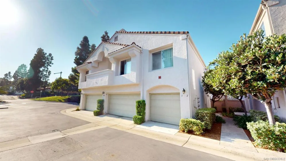 5580 Renaissance Avenue #1 photo 1
