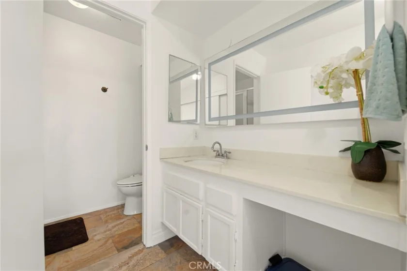 3980 Faircross Place #17 photo 18