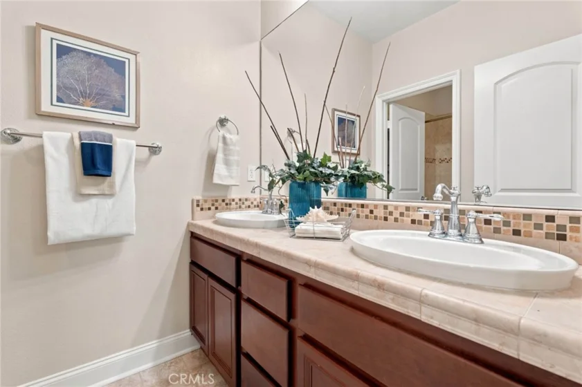 7244 Lisamarie Court photo 27
