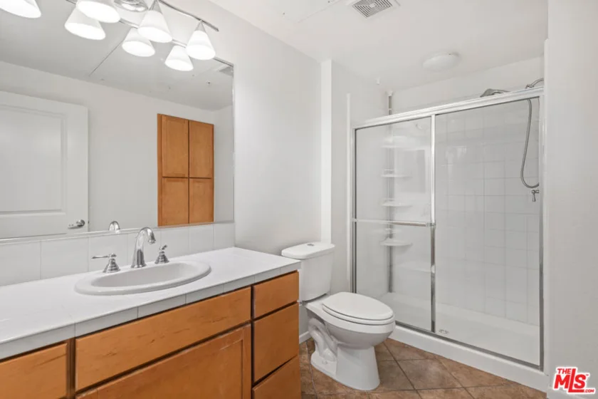 6400 Crescent Parkway #402 photo 28