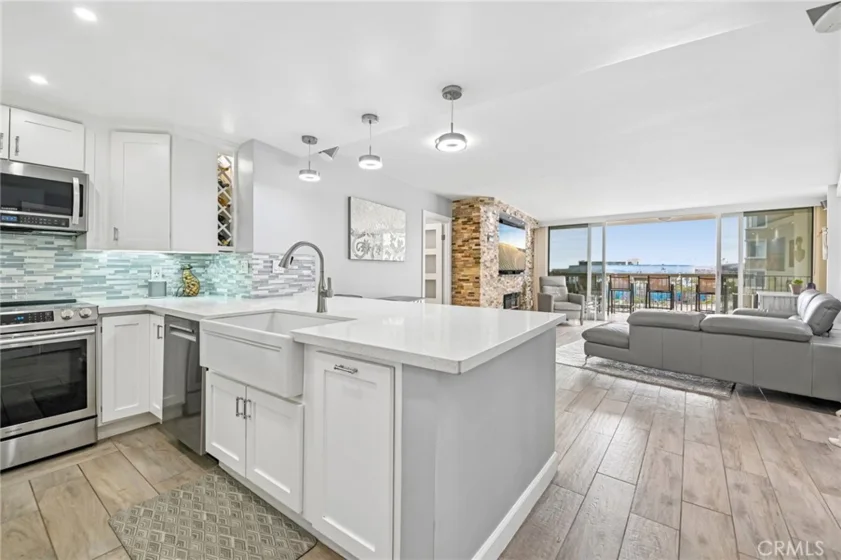 700 E Ocean Boulevard #1208 photo 11