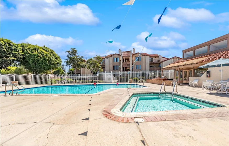 4861 Lago Drive #307 photo 10