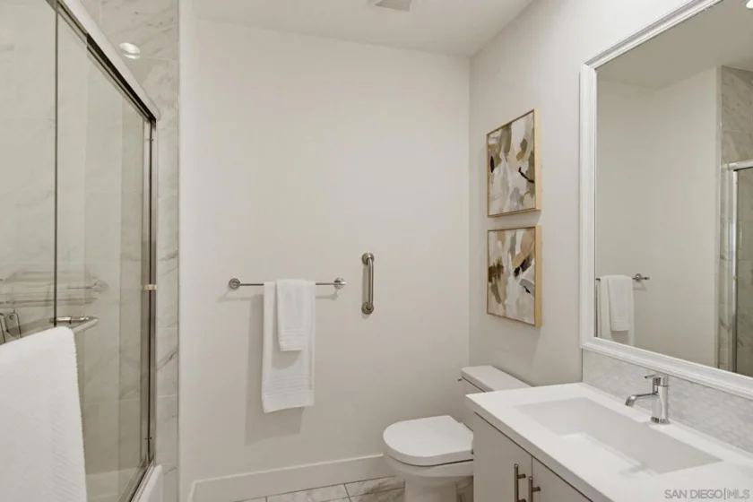 8442 Distinctive Drive photo 23