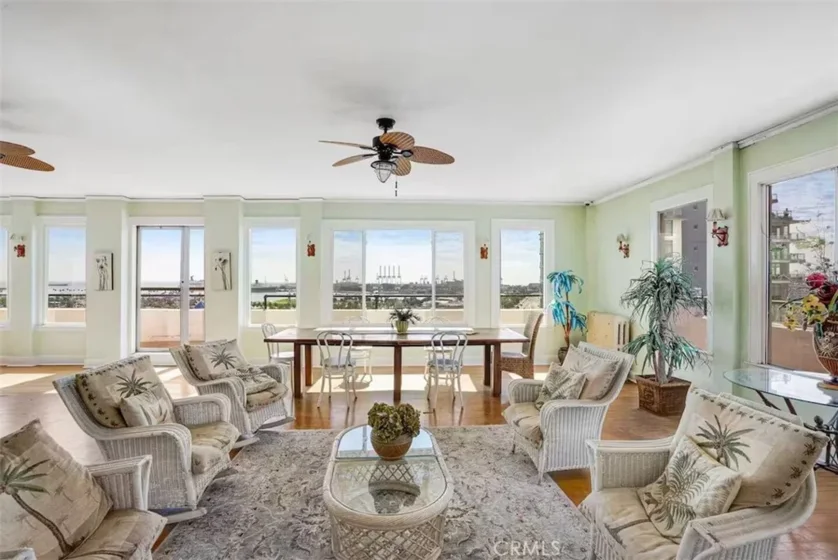 360 W Ocean #605 photo 11