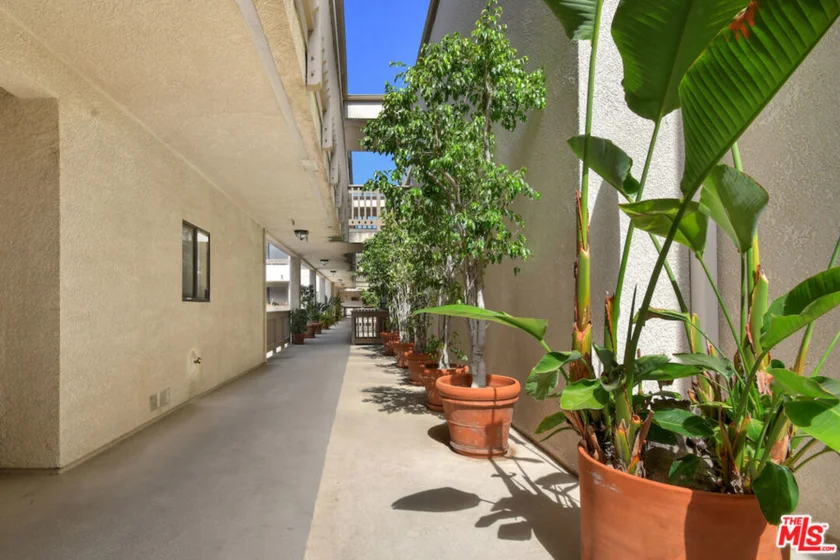 4707 Willis Avenue #206 photo 5