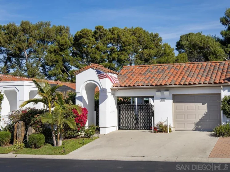 4710 Galicia Way photo 1