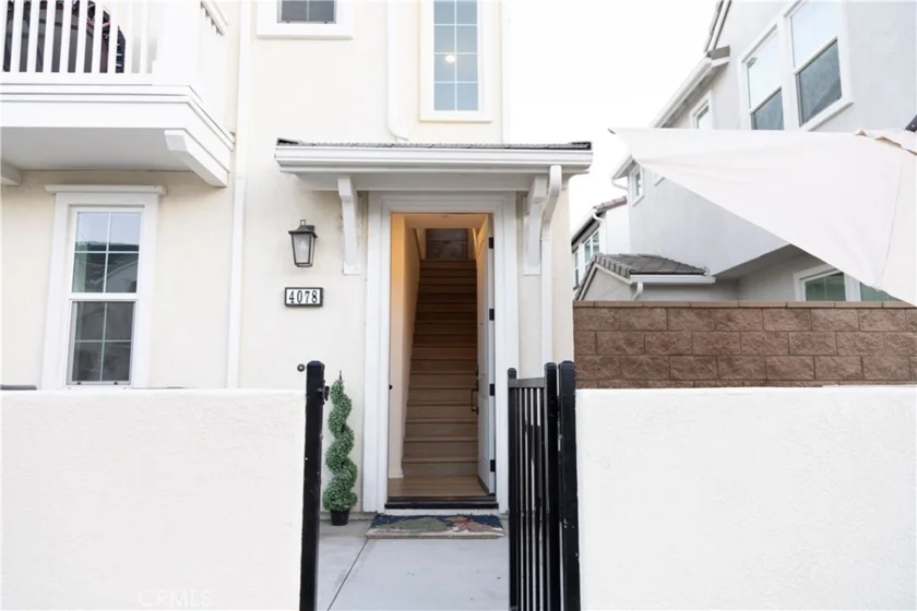 4078 Summer Way photo 3