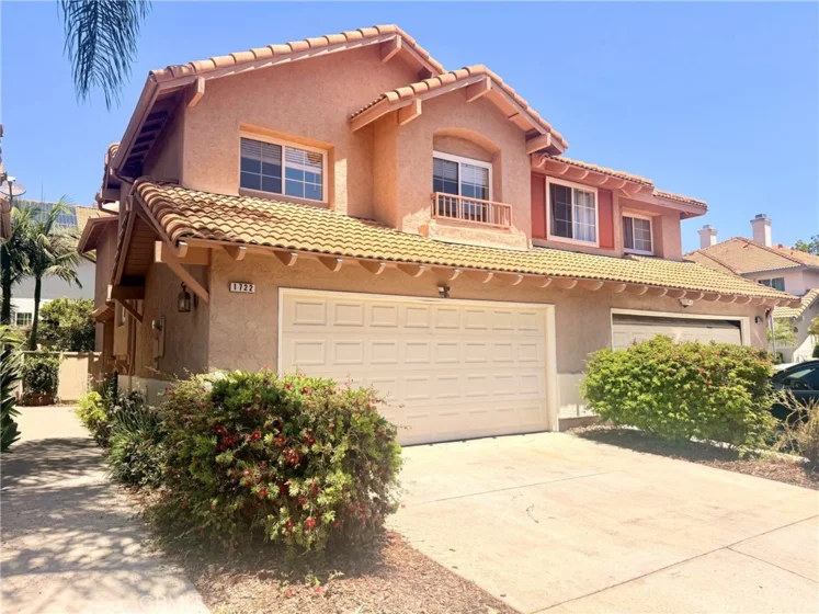 1722 Promenade photo 1